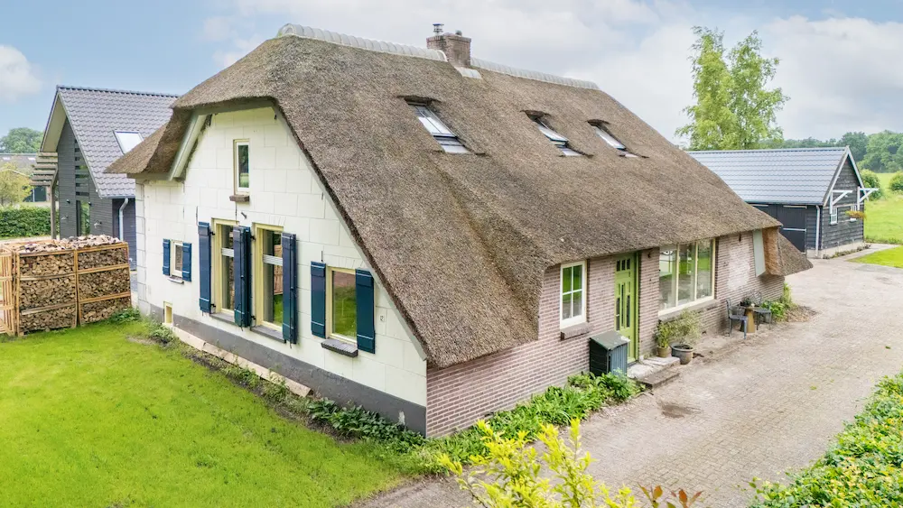 Verbouw karakteristieke boerderij in Leusden